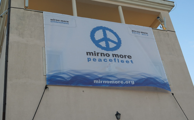 canon_mirno-more.png